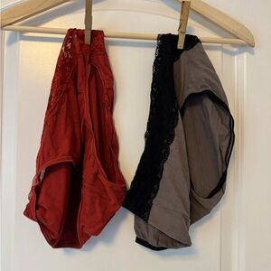 Soma Lace Panties Medium